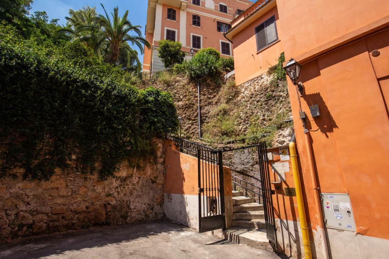 Luxuary Terrace Trastevere Рим Екстер'єр фото